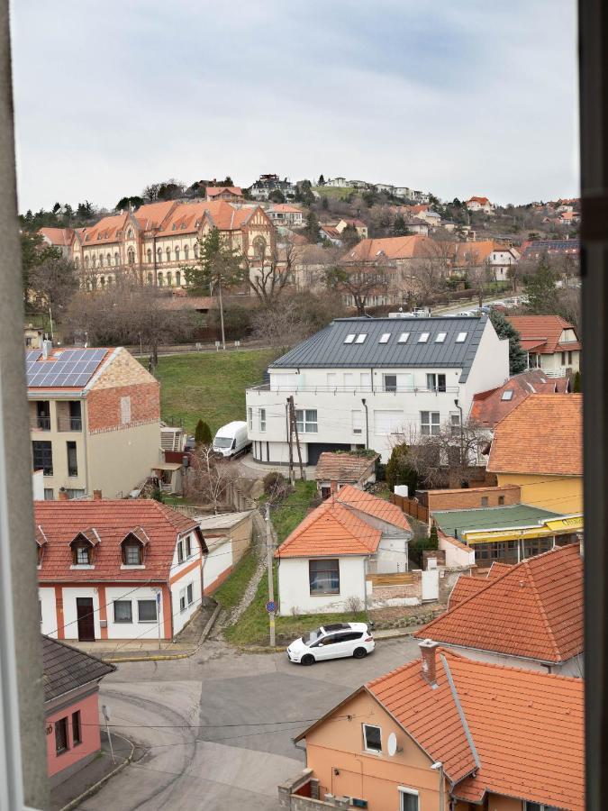 Pajger Apartman Egyetemvaros Pecs Exterior photo
